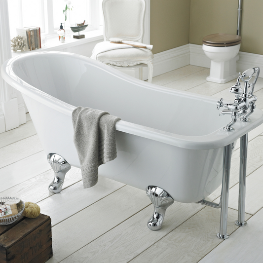 The Old London Brockley Acrylic White Single Ended Freestanding Slipper Bath is truly a stunning addition to any traditional bathroom. Its elegant design and exquisite craftsmanship make it a timeless focal point that instantly elevates the overall aesthetic. The bath is built to the highest quality standards, ensuring durability and longevity. The use of acrylic material not only adds to its visual appeal but also makes it lightweight and easy to clean.